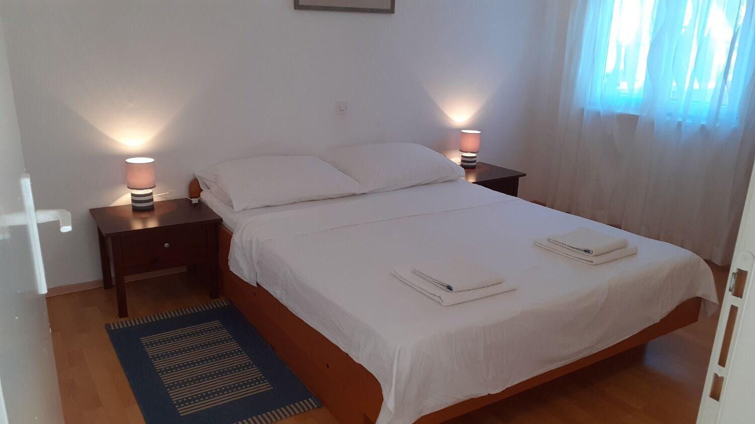Apartments Dobri - 500M From Beach Нин Екстериор снимка
